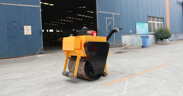 小型壓路機(jī)出現(xiàn)故障怎么辦？